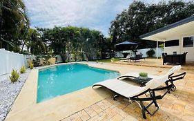 Tropical Oasis House Private Pool Family Yard